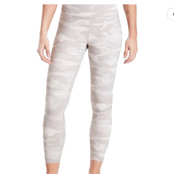 Athleta Elation 7/8 tight, Size S Camo - Picture 1 of 9